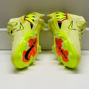 Nike Zoom Mercurial Superfly 10 Elite FG soccer cleats. Size 6 U.S Brand New.